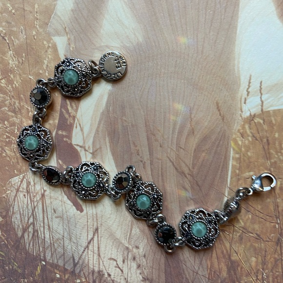 Liz Claiborne Vintage Silver Bracelet with Blue Stone - Picture 1 of 5